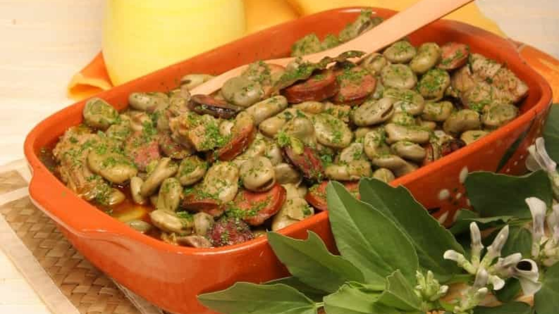 Favas Guisadas à Portuguesa