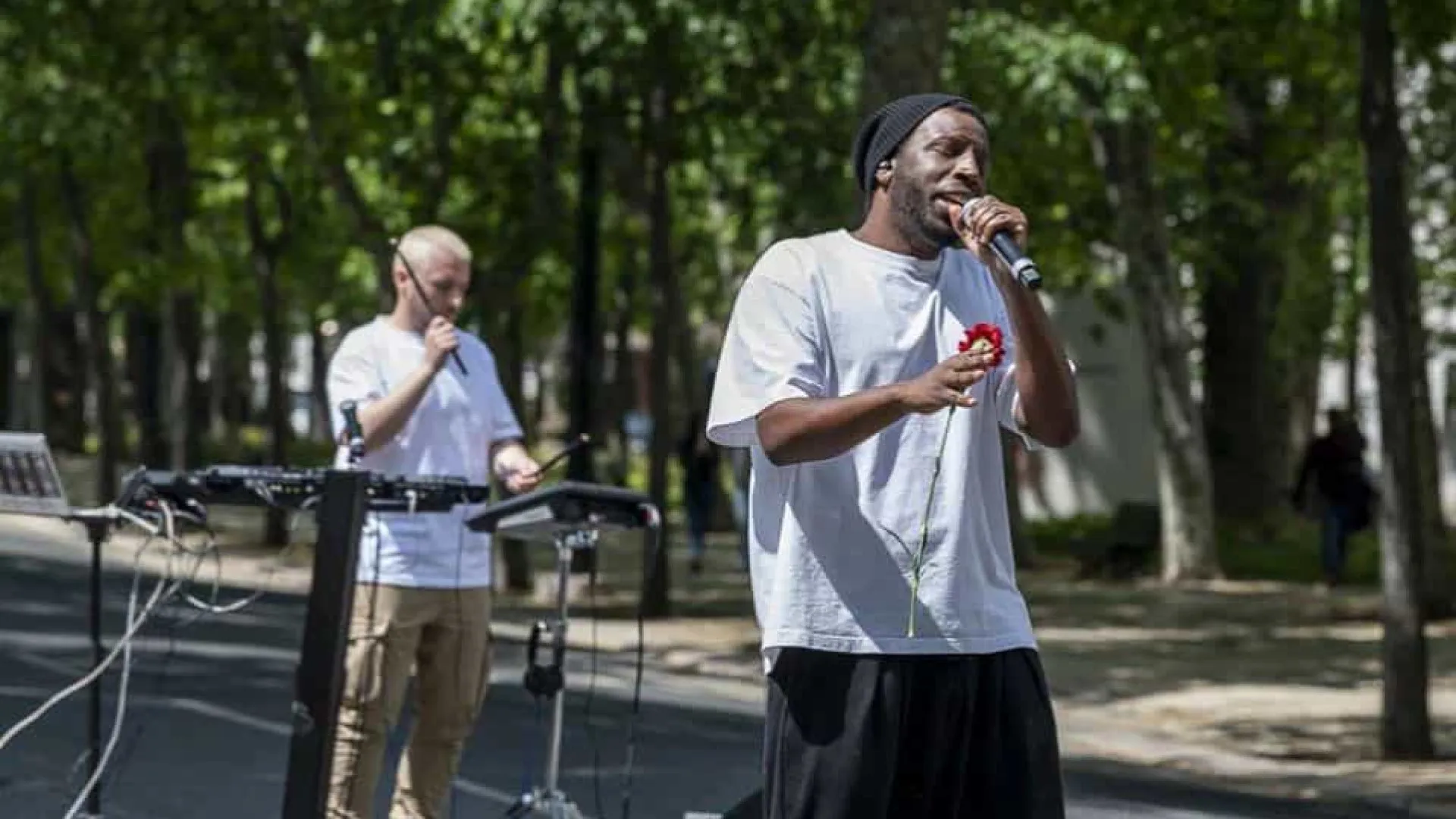 
                    Coimbra celebra Ano Novo com espetáculos de Dino D'Santiago e Branko
                
