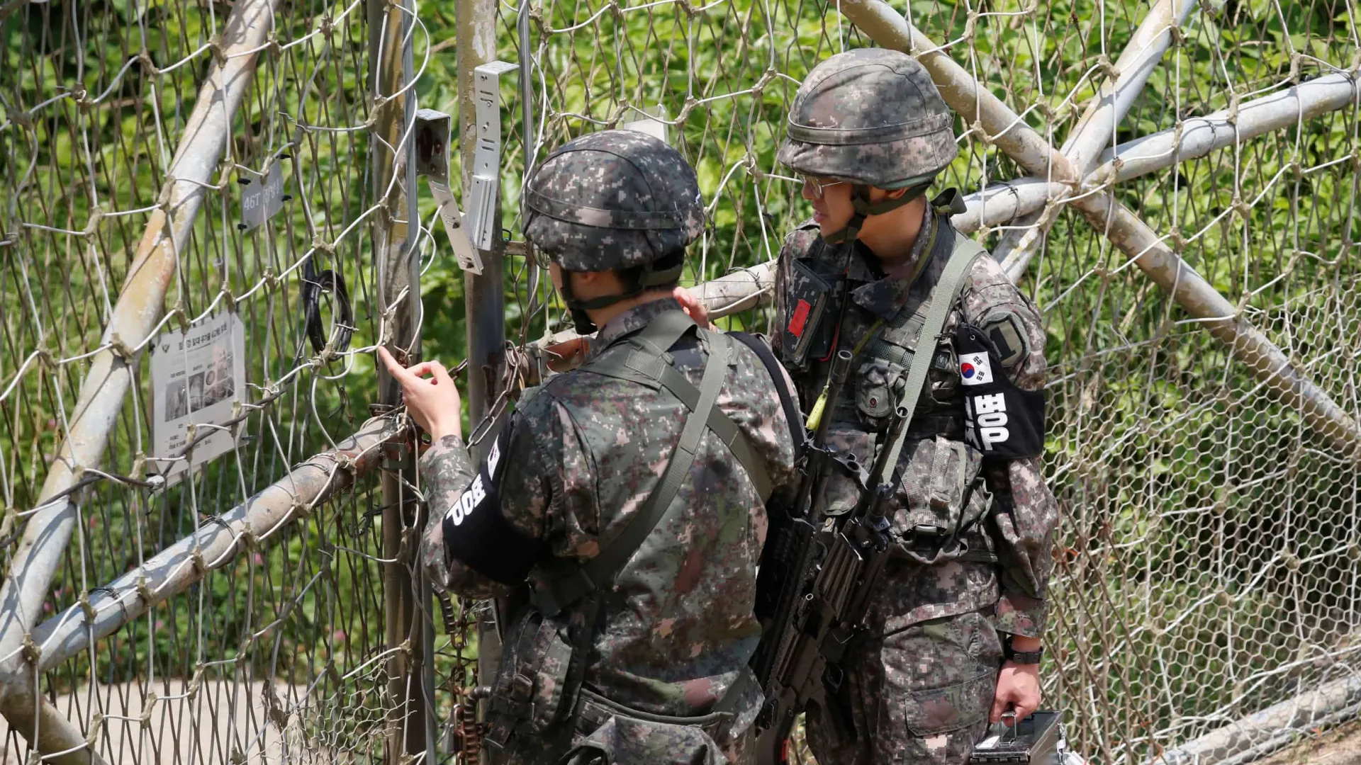 Coreia do Sul vai reduzir militares na fronteira com Coreia do Norte até 2040