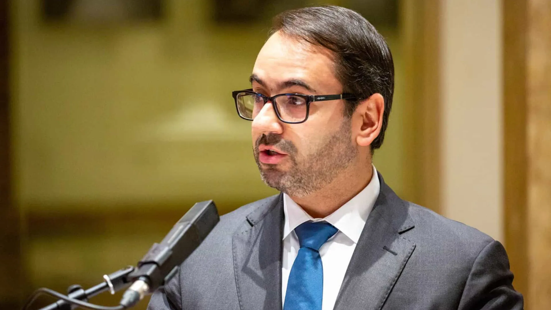 Atitudes contra liberdade de imprensa "não honram" tradição socialista