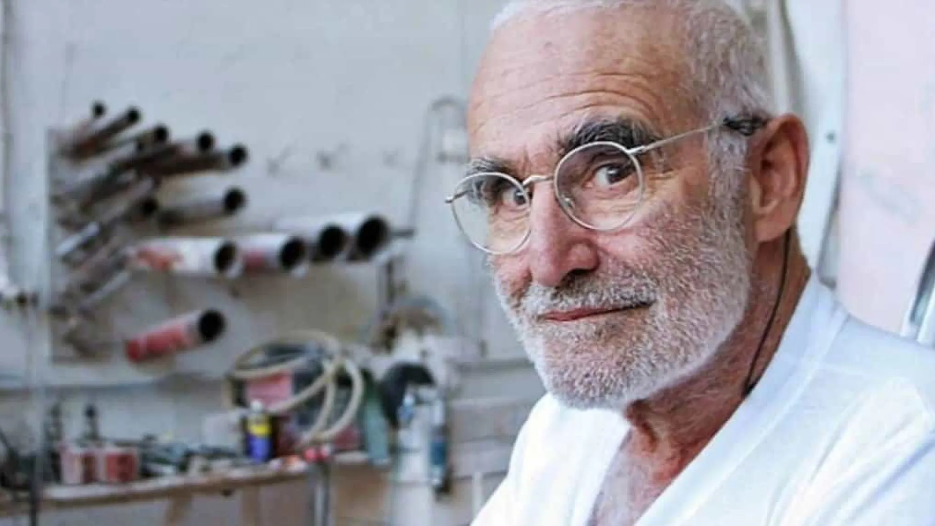 
                    Exposição na casa-ateliê de João Cutileiro em Évora revela intimidade do artista
                