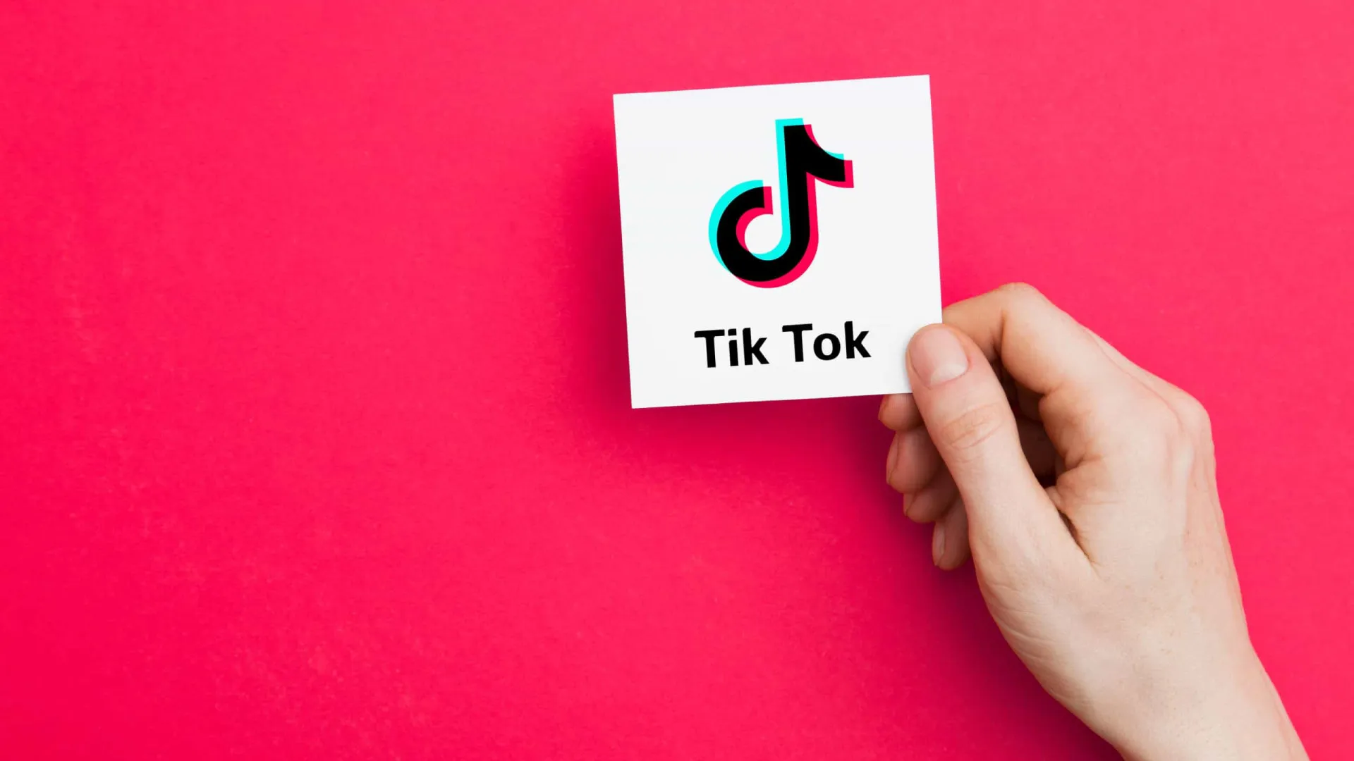 Trump assina ordem executiva que dá ao TikTok 75 dias adicionais antes da proibição