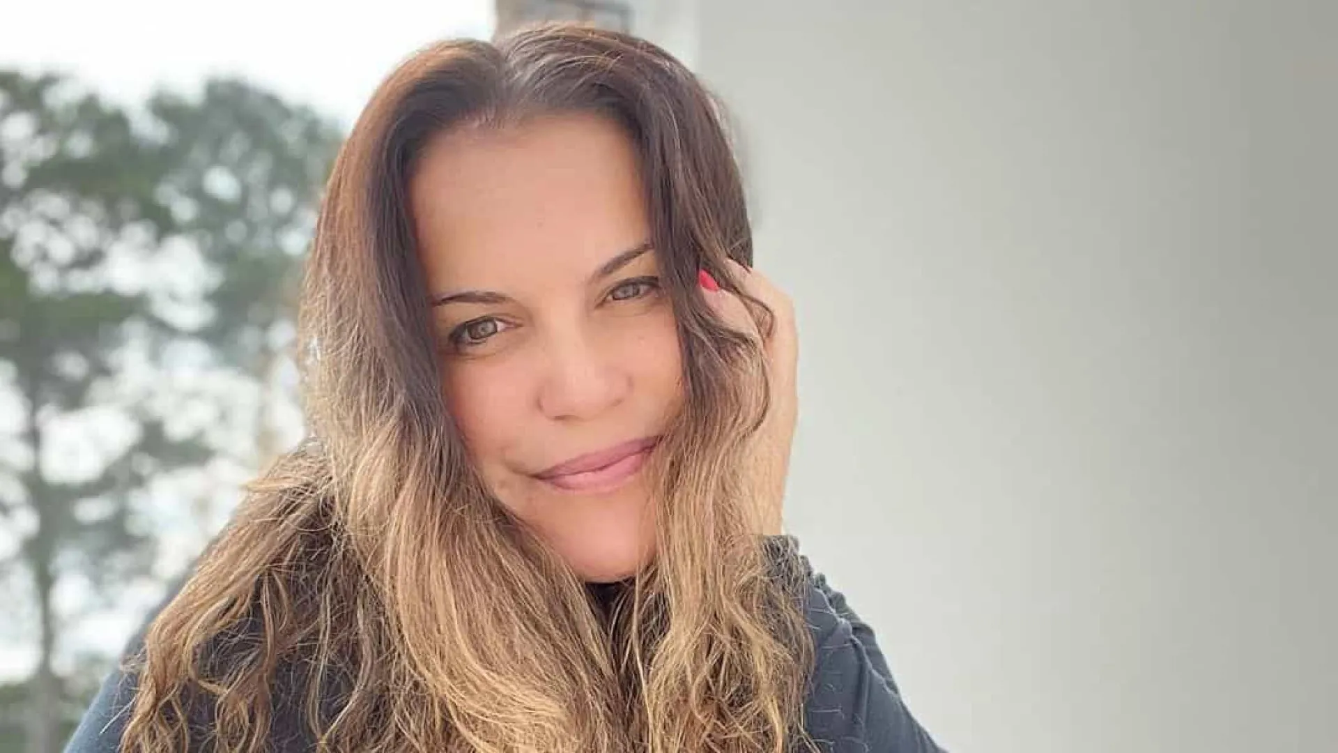 De regresso a Portugal, Katia Aveiro visita Santuário de Fátima