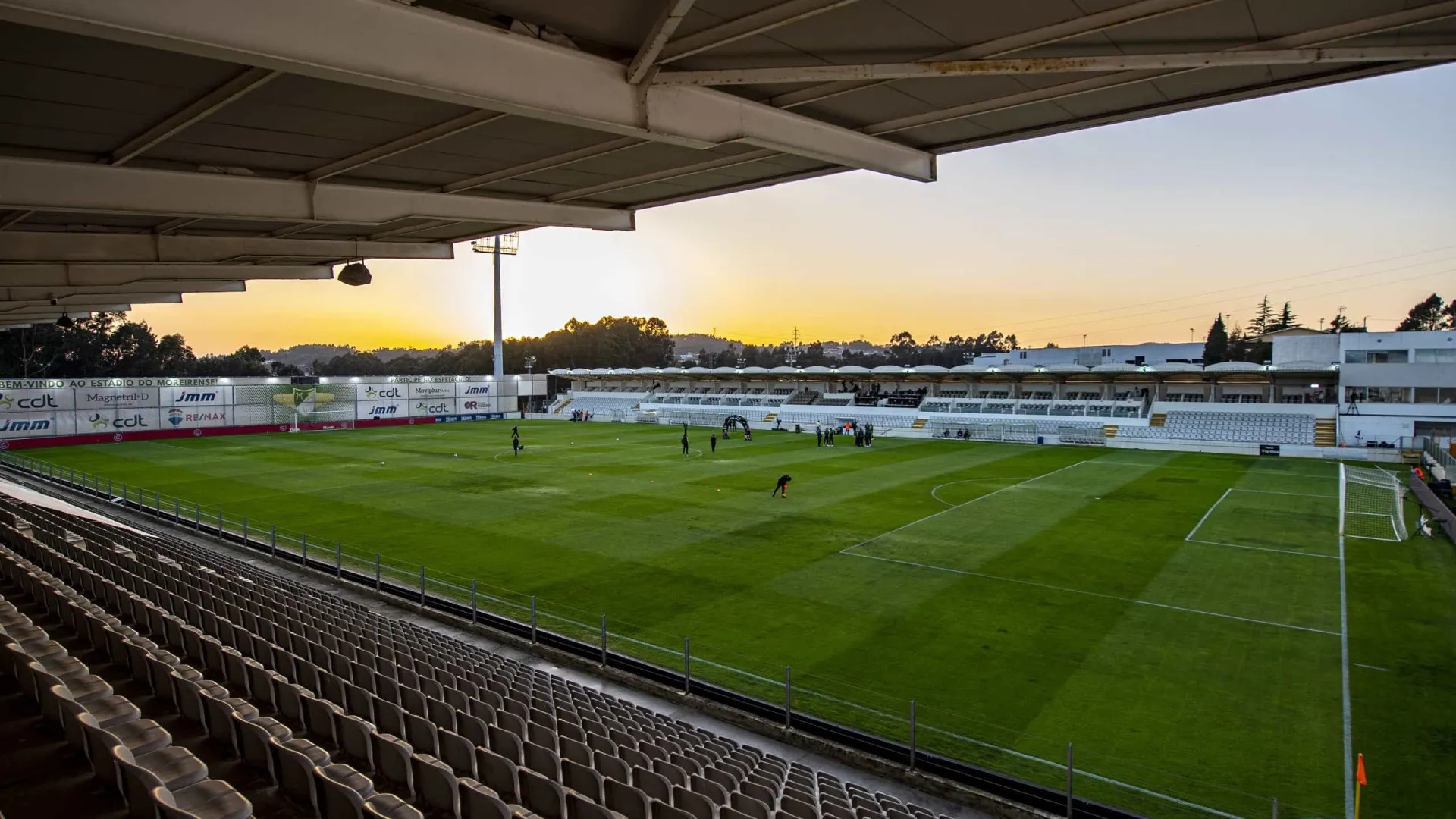 
                    FPF confirma mudanças nas SAD de Moreirense, Tondela e Alverca para 25/26
                