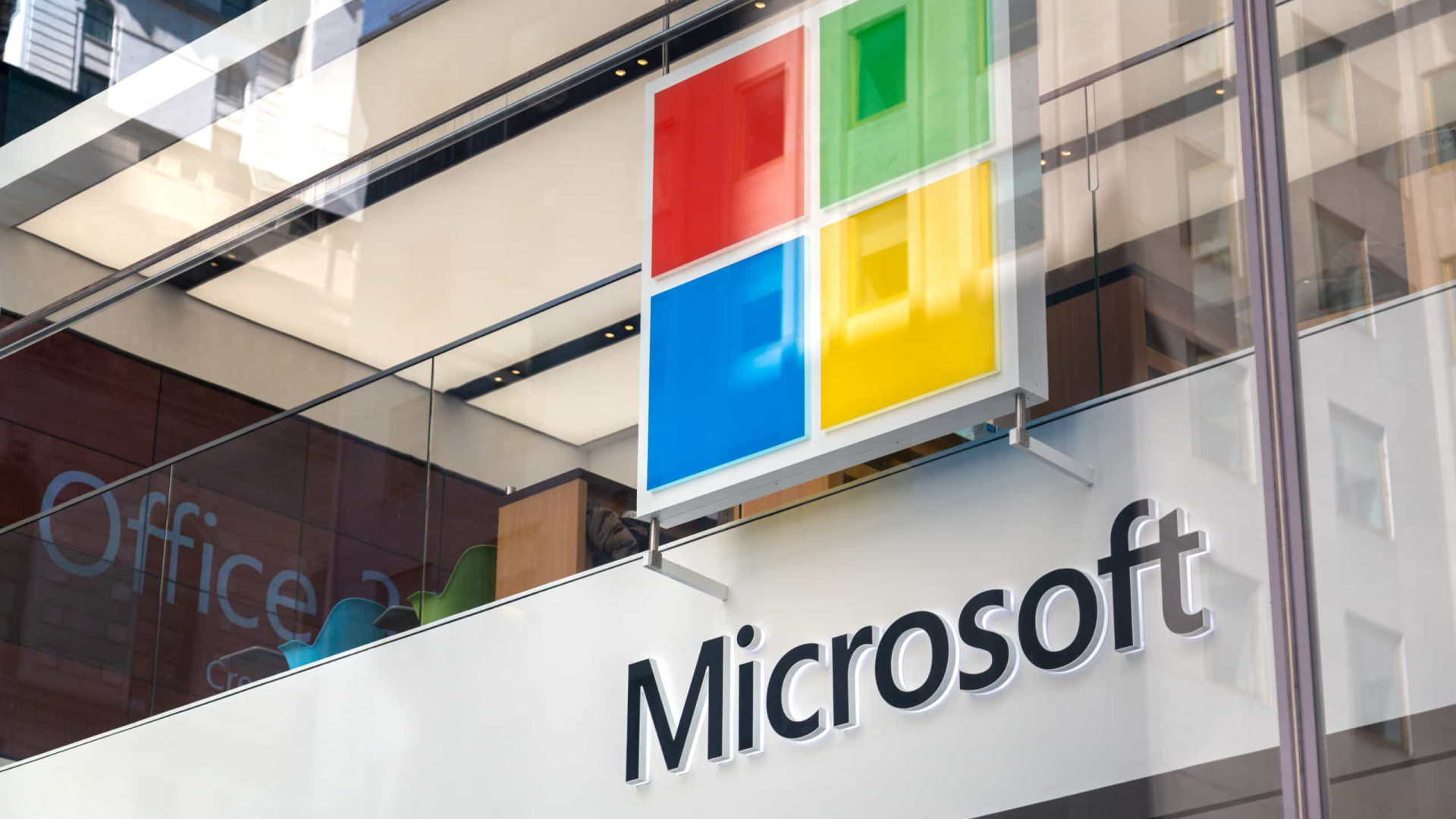 Microsoft lança 'agentes de IA' que podem ser criados pelos utilizadores