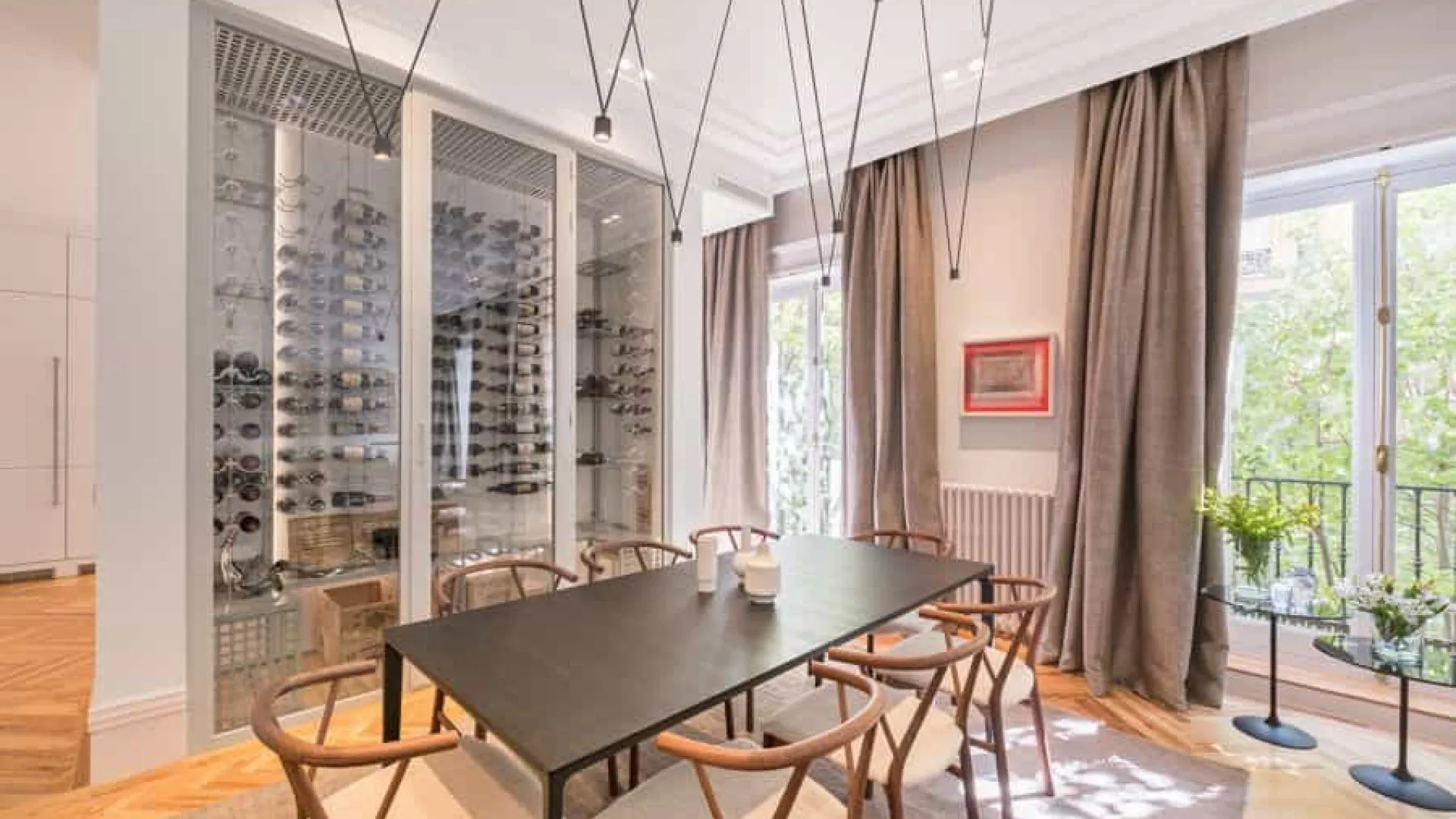 Gostaria de ter um bar em casa? Inspire-se nestas ideias