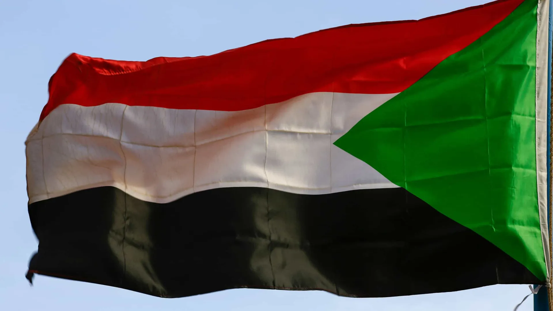 
                    TPI preocupado com relatos de crimes de guerra no Sudão
                