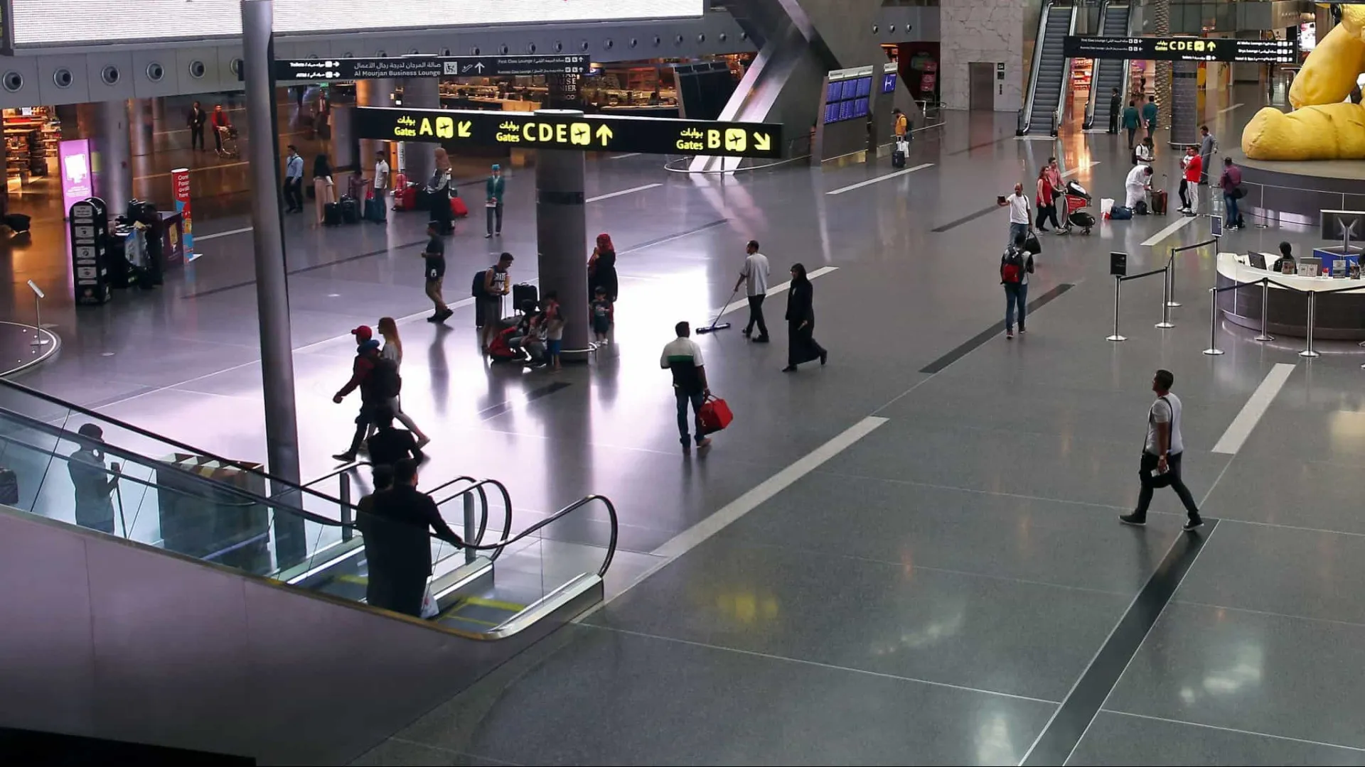 Irão: Qatar afirma ter frustrado ataque ao aeroporto de Doha