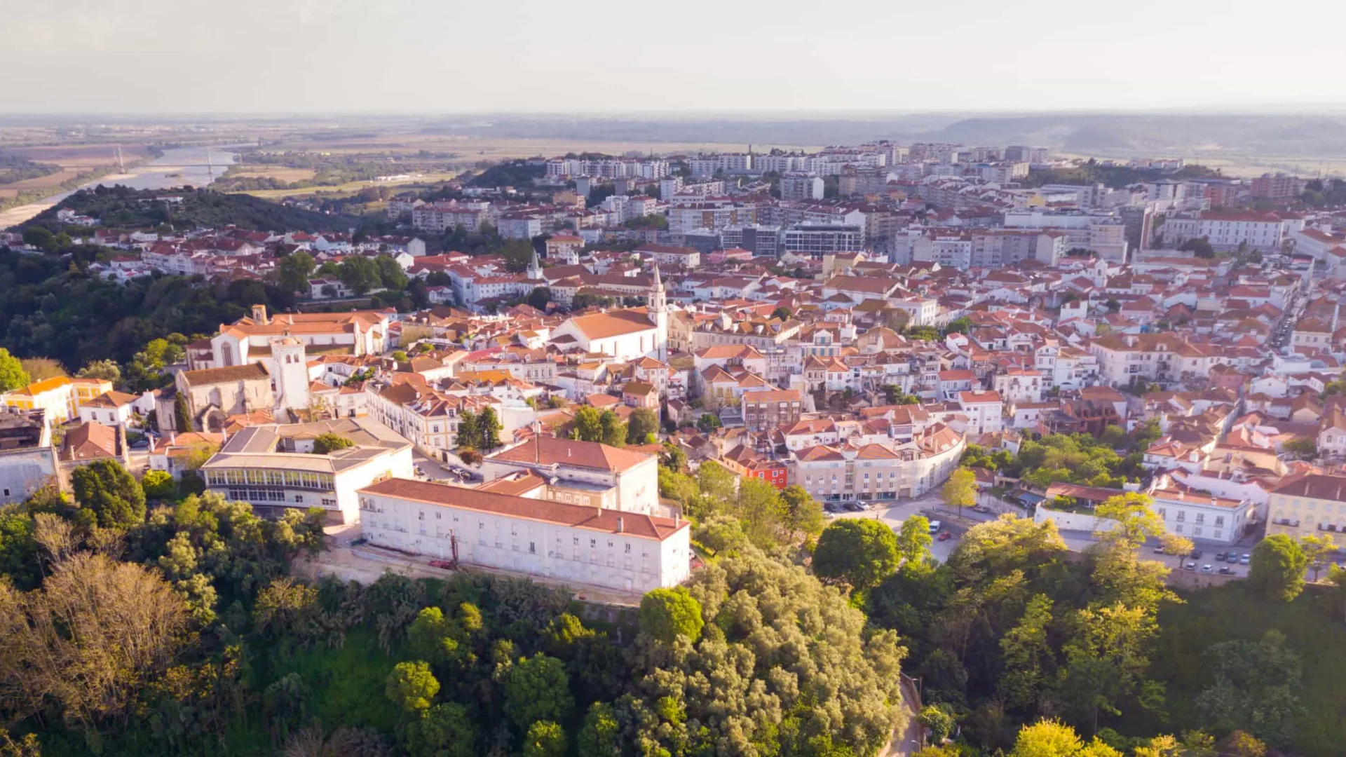 
                    Santarém com centros de acolhimento ativos até estabilização da energia
                