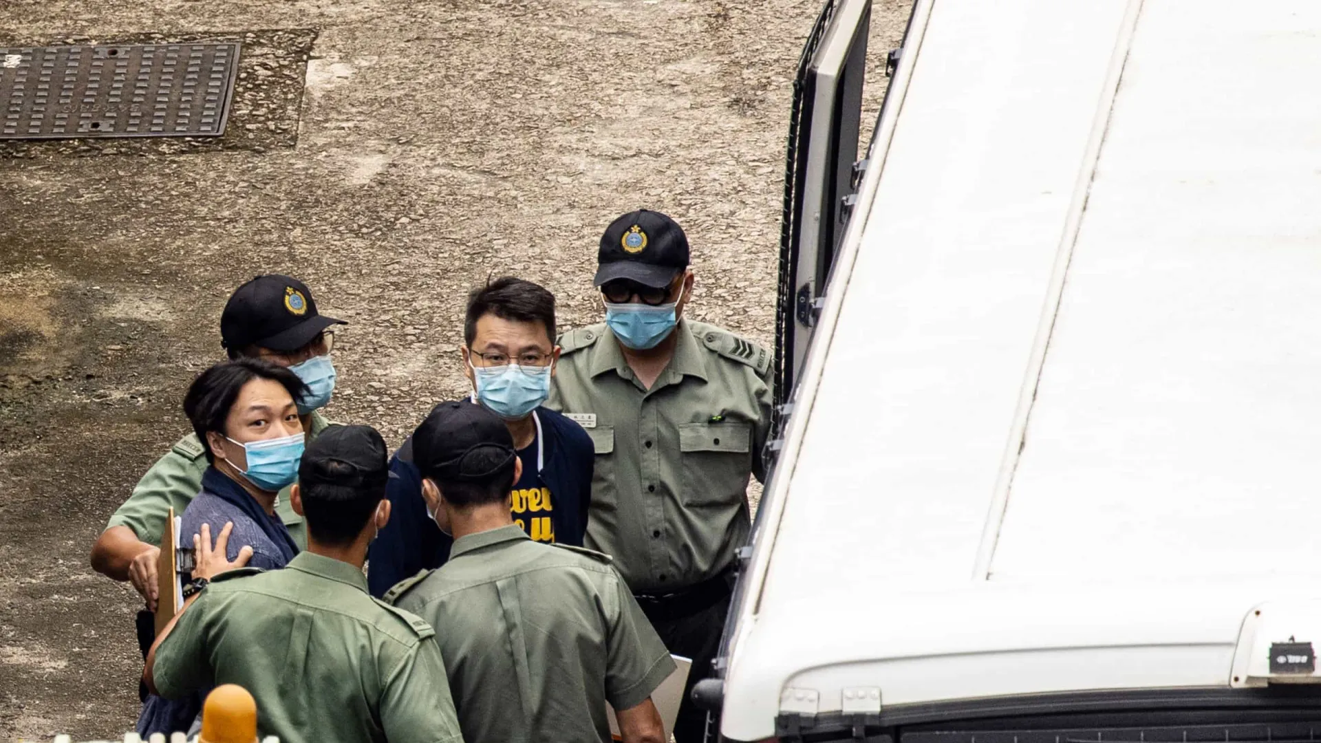 
                    Dirigente de Hong Kong diz que o destino de Jimmy Lai é 