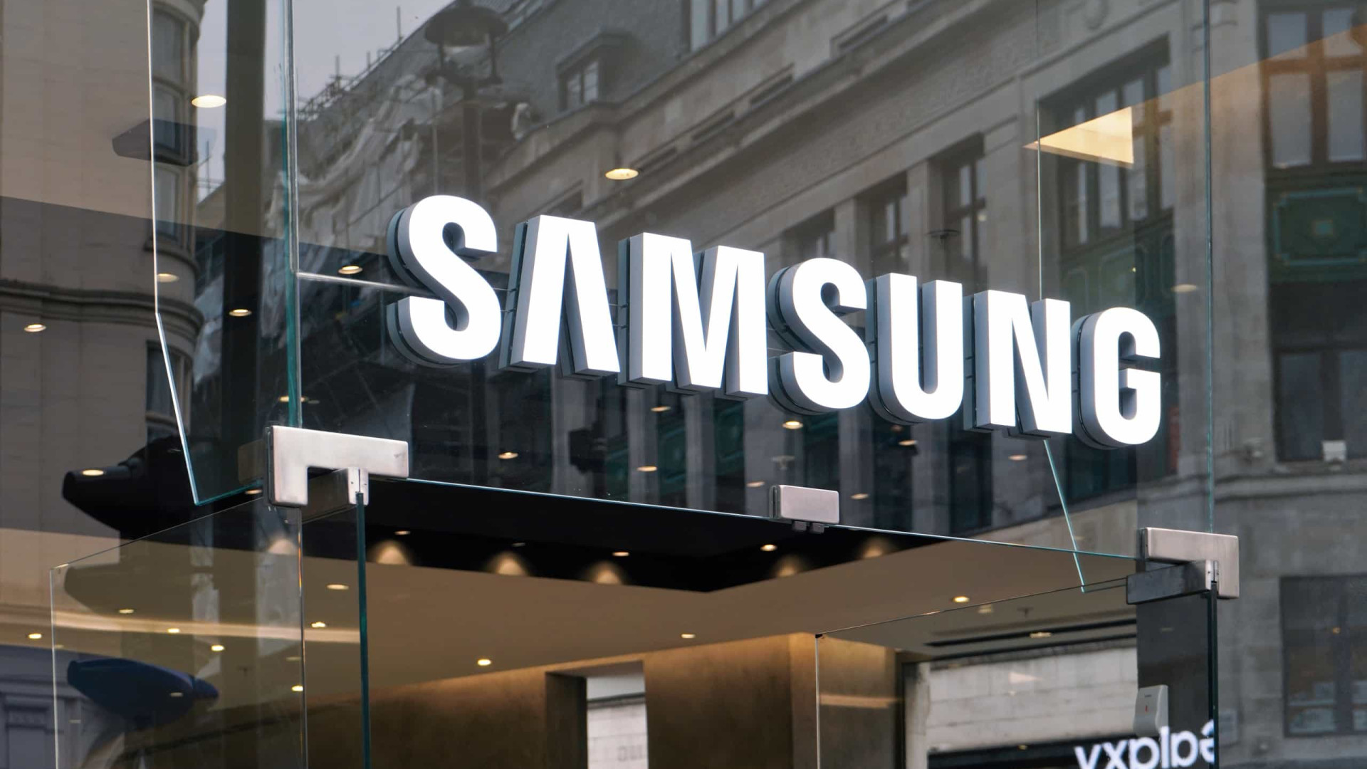 Dobrável triplo é cada vez mais um segredo mal guardado da Samsung