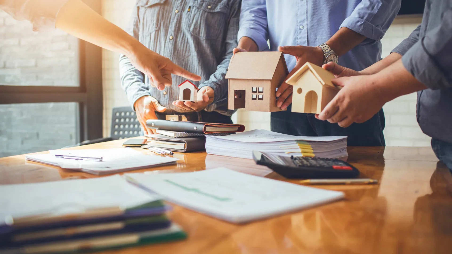 Taxa Euribor desce de novo a três, a seis e a 12 meses