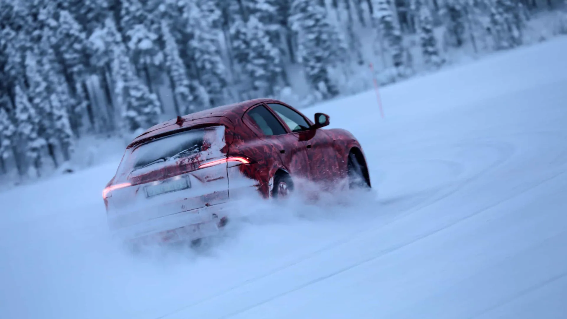 Maserati Grecale foi testado na neve a -30º C