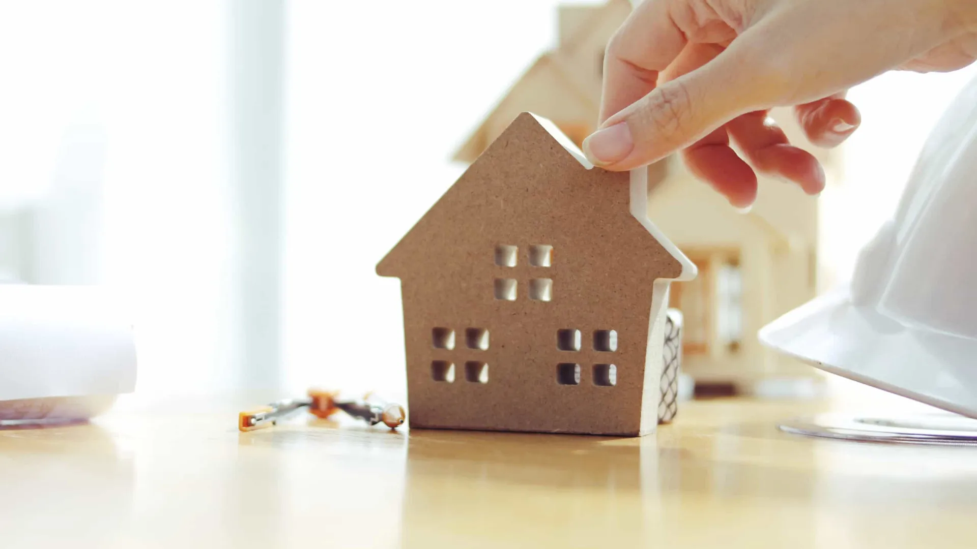 
                    Taxa de juro no crédito à habitação cai para 3,133% em novembro
                