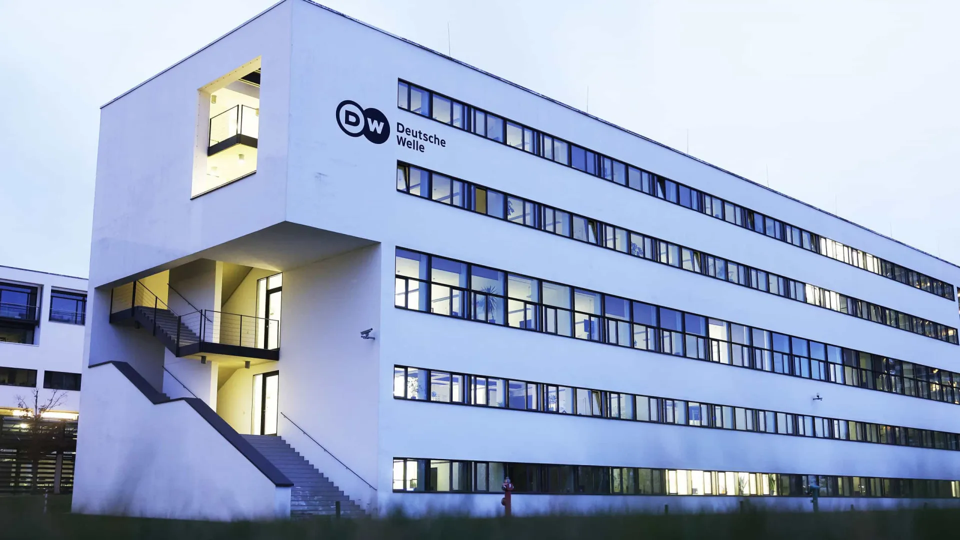 Nove jornalistas da Deutsche Welle suspensos na Etiópia