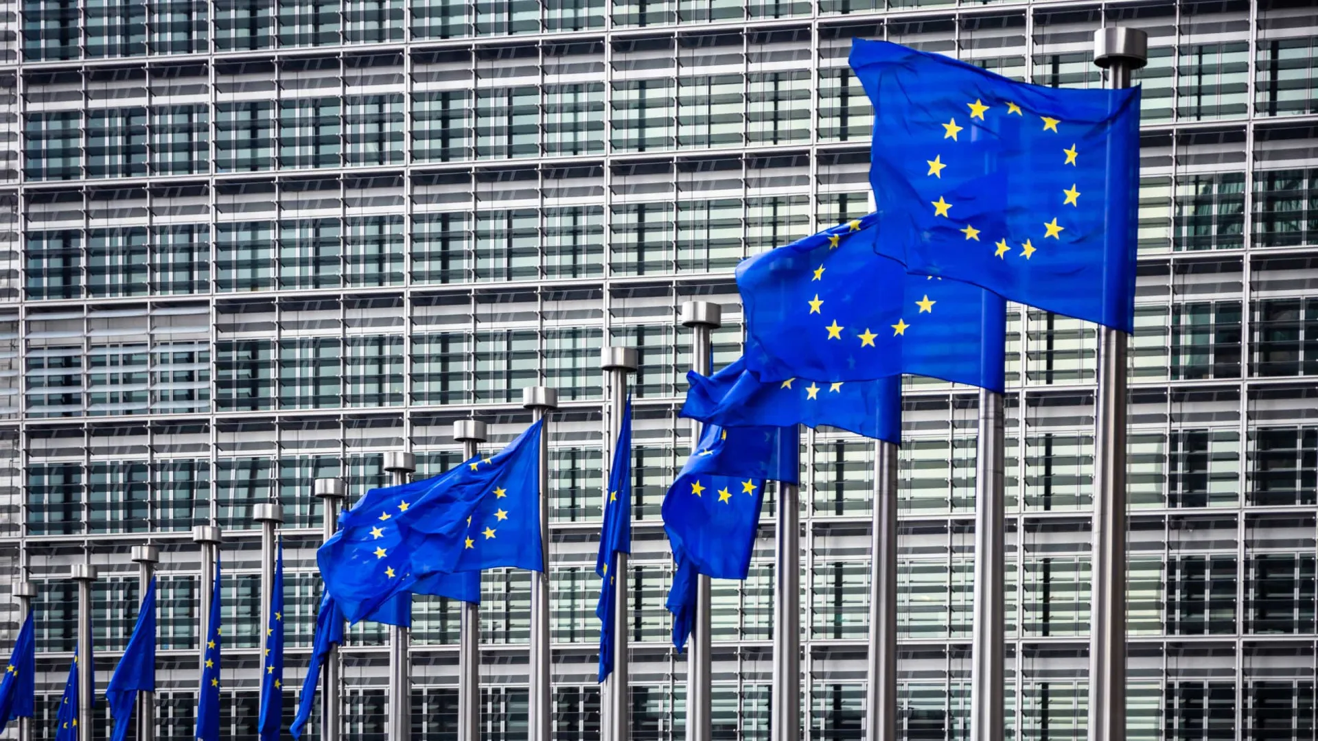 
                    UE exige a Portugal aplicação correta de regras sobre energia em produtos
                