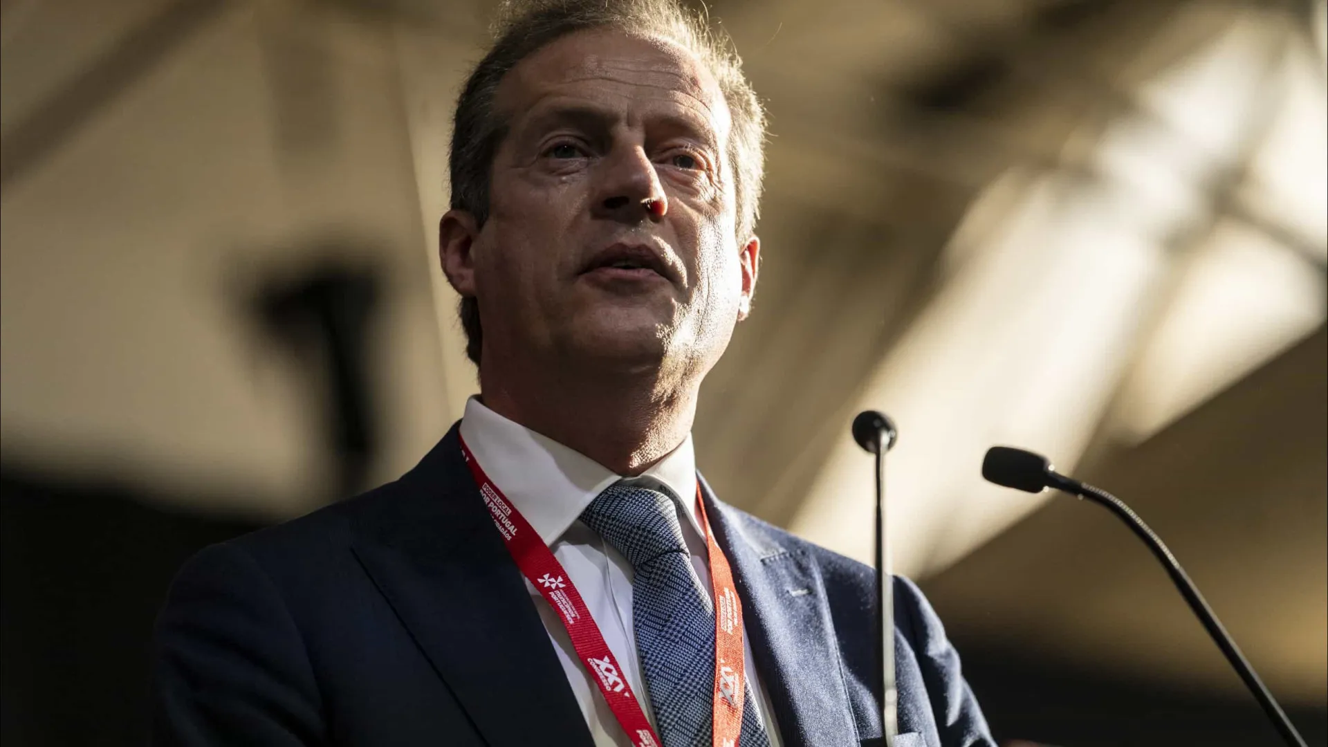 
                    Ribau Esteves é candidato à presidência da CCDR Centro
                