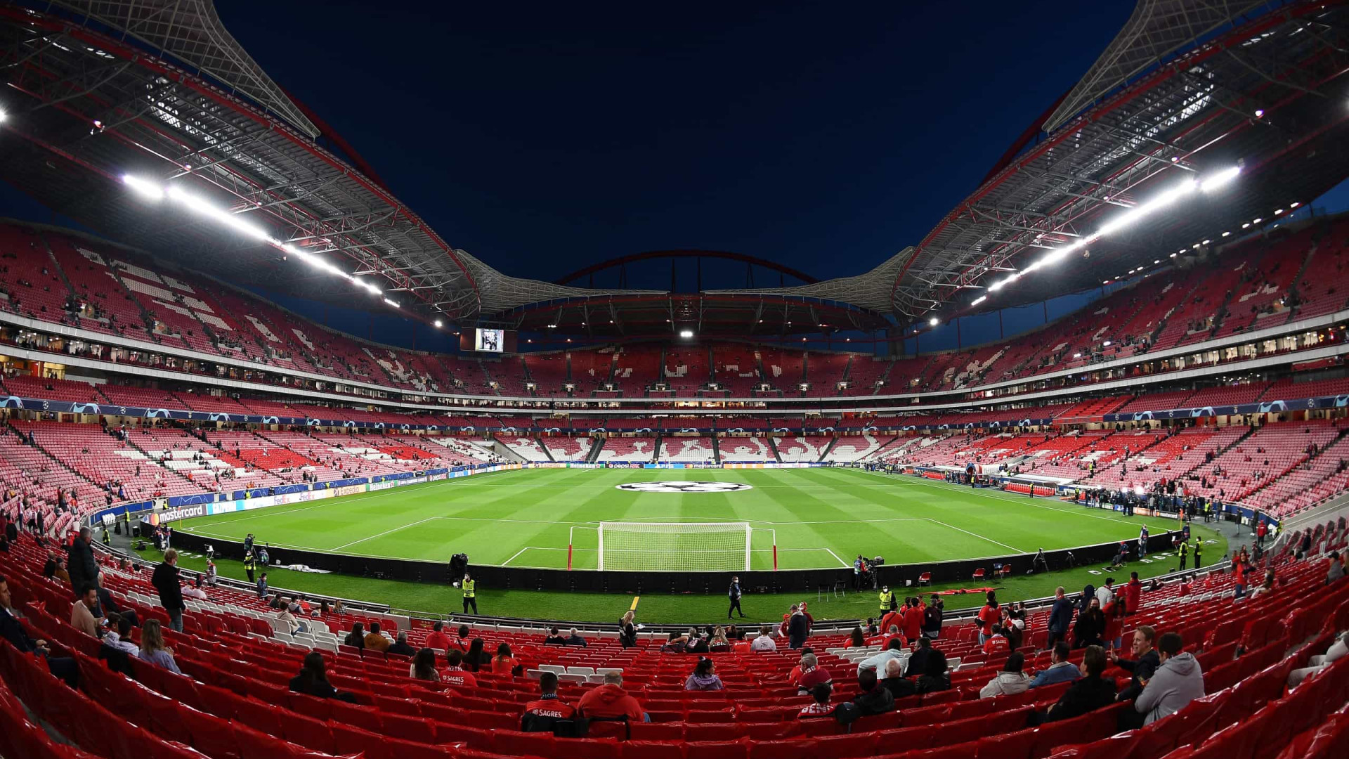 Benfica-Famalicão: Segunda volta arranca no Estádio da Luz