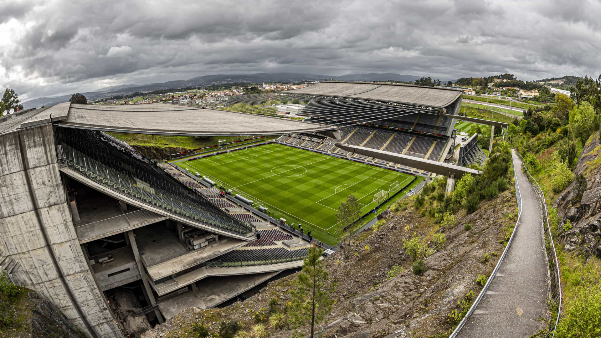 EM DIRETO: Sporting de Braga vence Nacional antes de sábado 'louco'