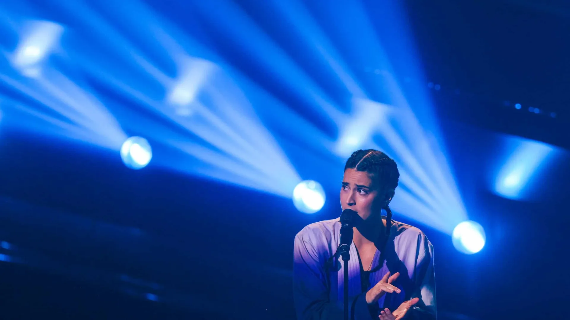 
                    MARO entre as 10 cantoras mais ouvidas por outros artistas no Spotify
                