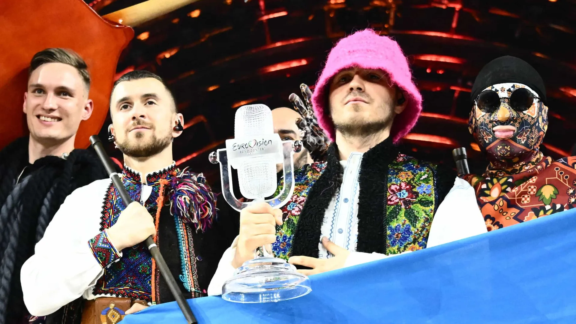 Ucranianos Kalush Orchestra, vencedores da Eurovisão, voltam a Portugal