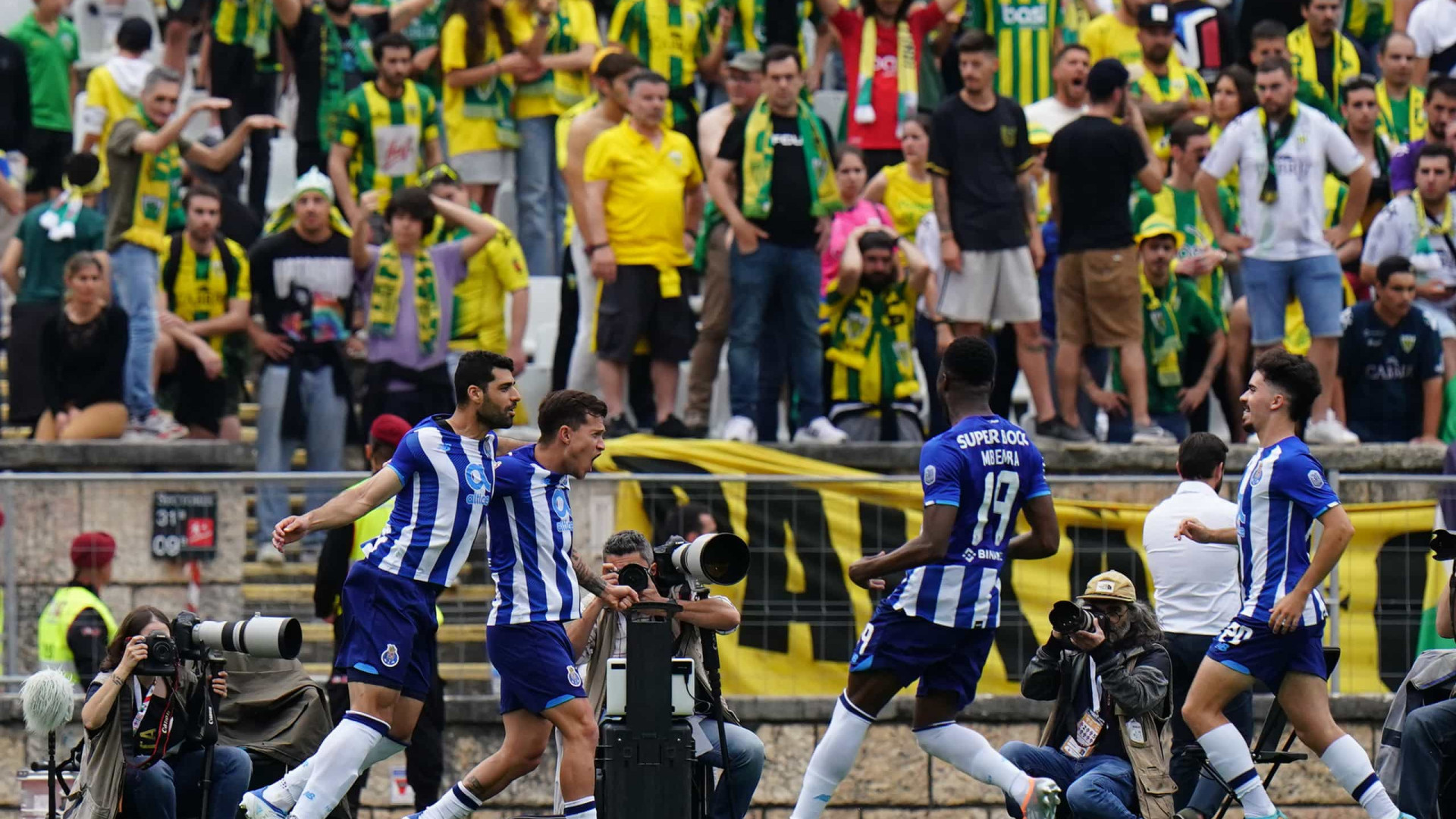 [1-0] FC Porto-Tondela: Arranca o segundo tempo no Jamor