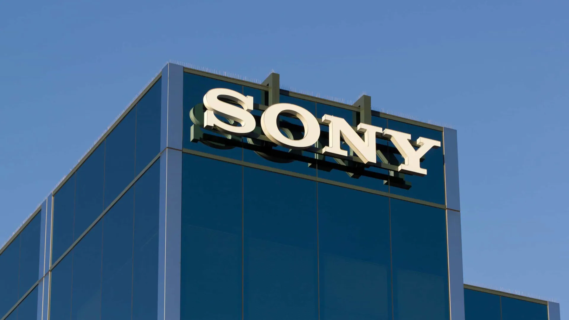 
                    Lucros líquidos da Sony sobem 12,4% entre abril e dezembro
                
