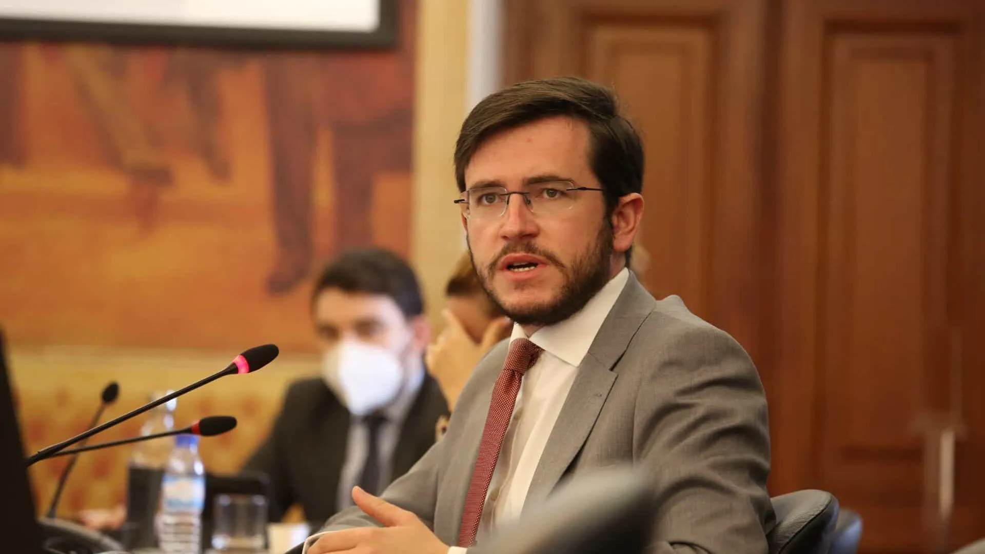 APB criticada por defender presunção de inocência do 'cartel da banca'