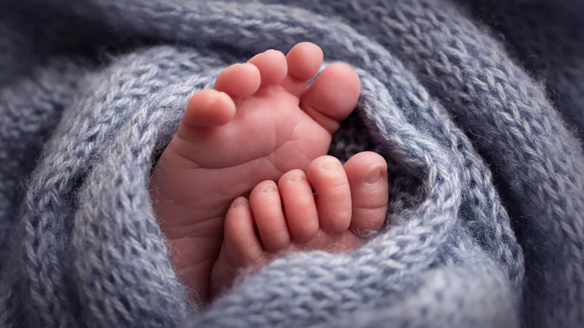 
                    Mãe que abandonou bebé em Leiria identificada e constituída arguida
                