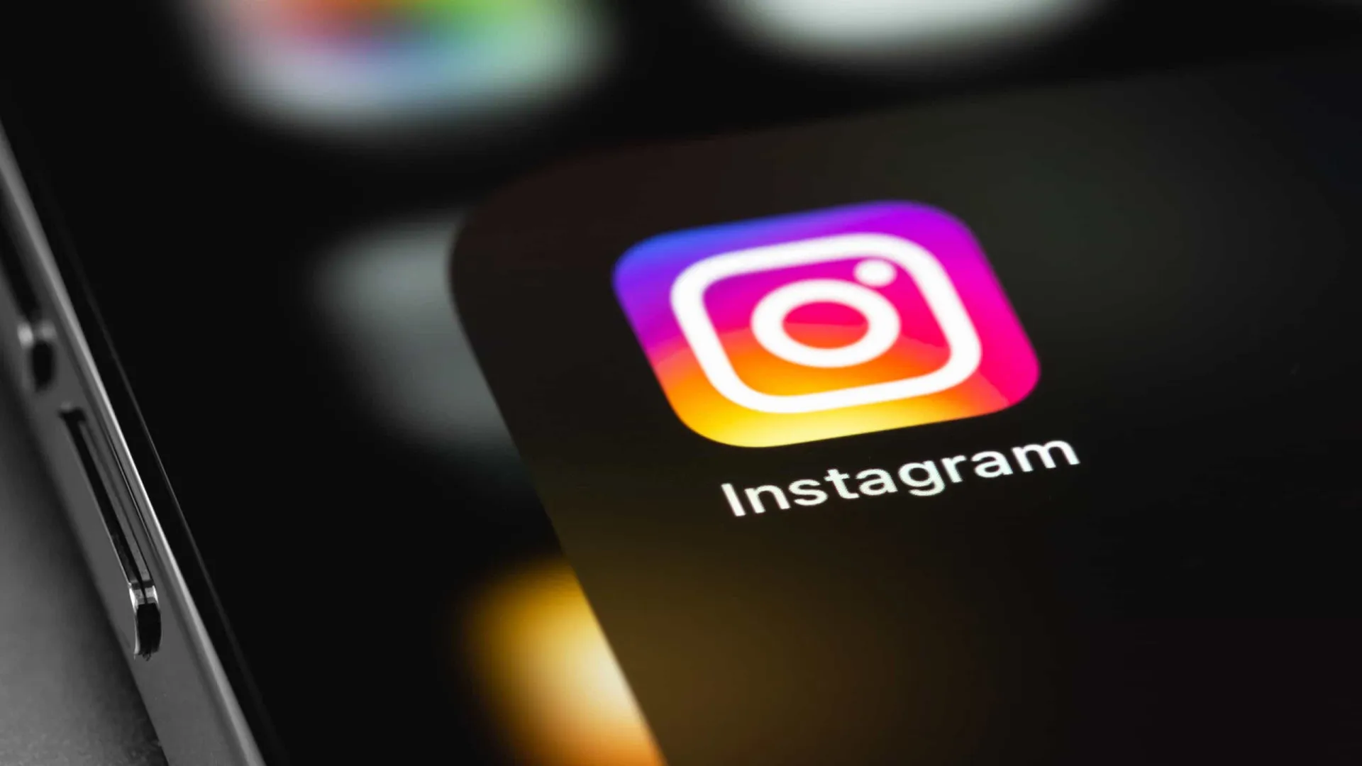 
                    Estudo: Utilizadores do Instagram sobrestimam o vício nas redes sociais
                