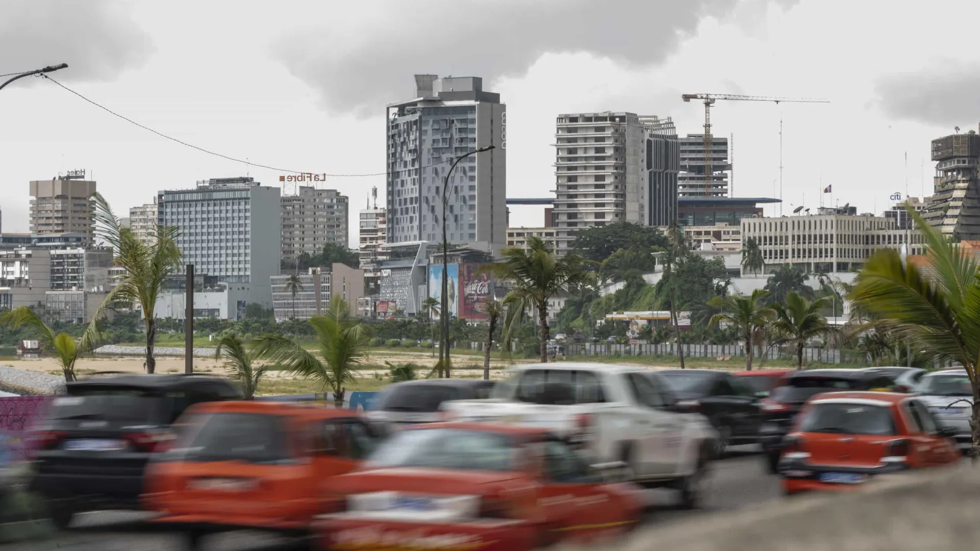 
                    PALOP com adesão lenta ao livre comércio em África
                