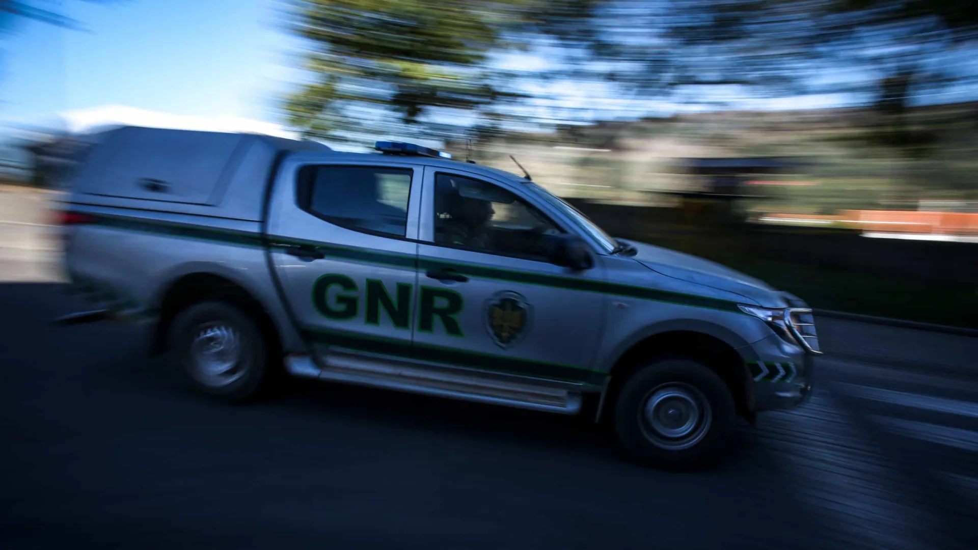 GNR apreende 5.540 doses de haxixe e detém jovem de 16 anos