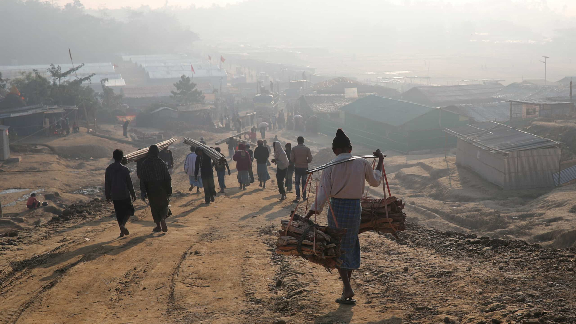 ONU teme 427 mortos da minoria rohingya em dois naufrágios no Myanmar
