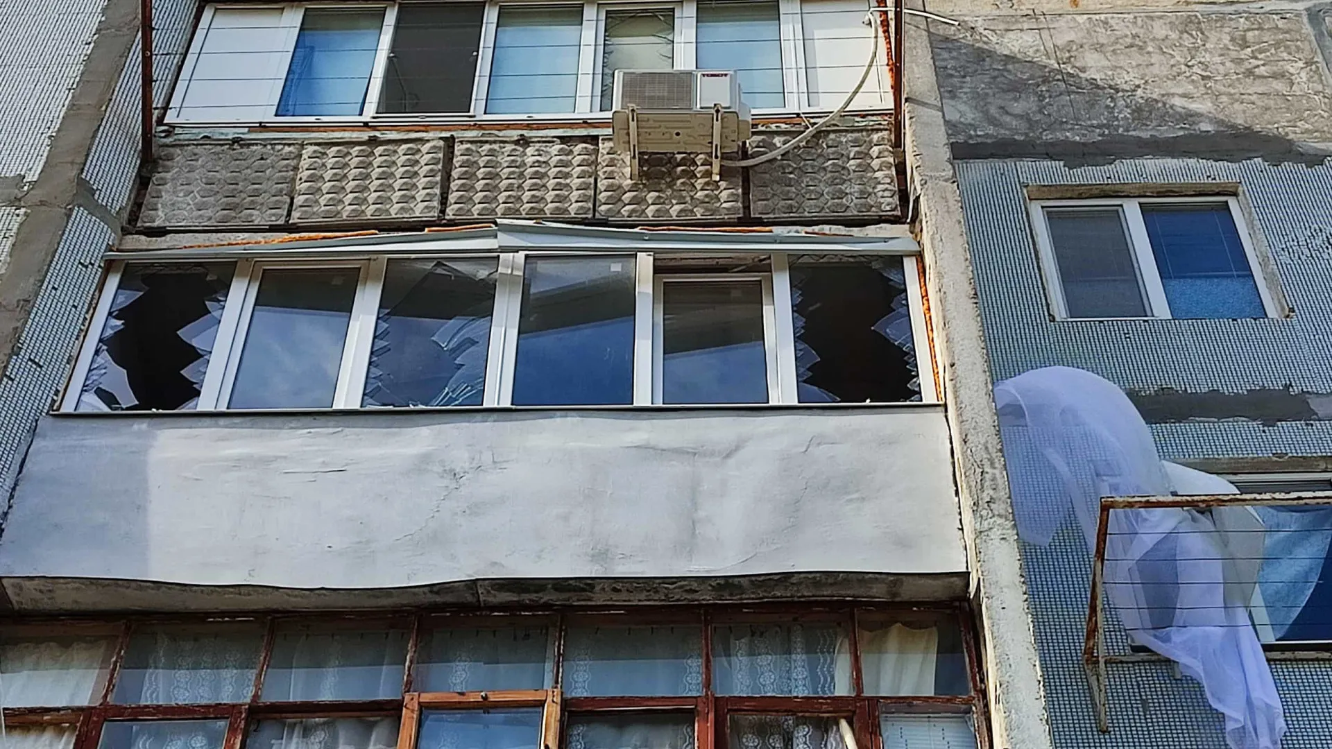 
                    Defesas russas abatem 93 drones ucranianos em oito regiões e na Crimeia
                