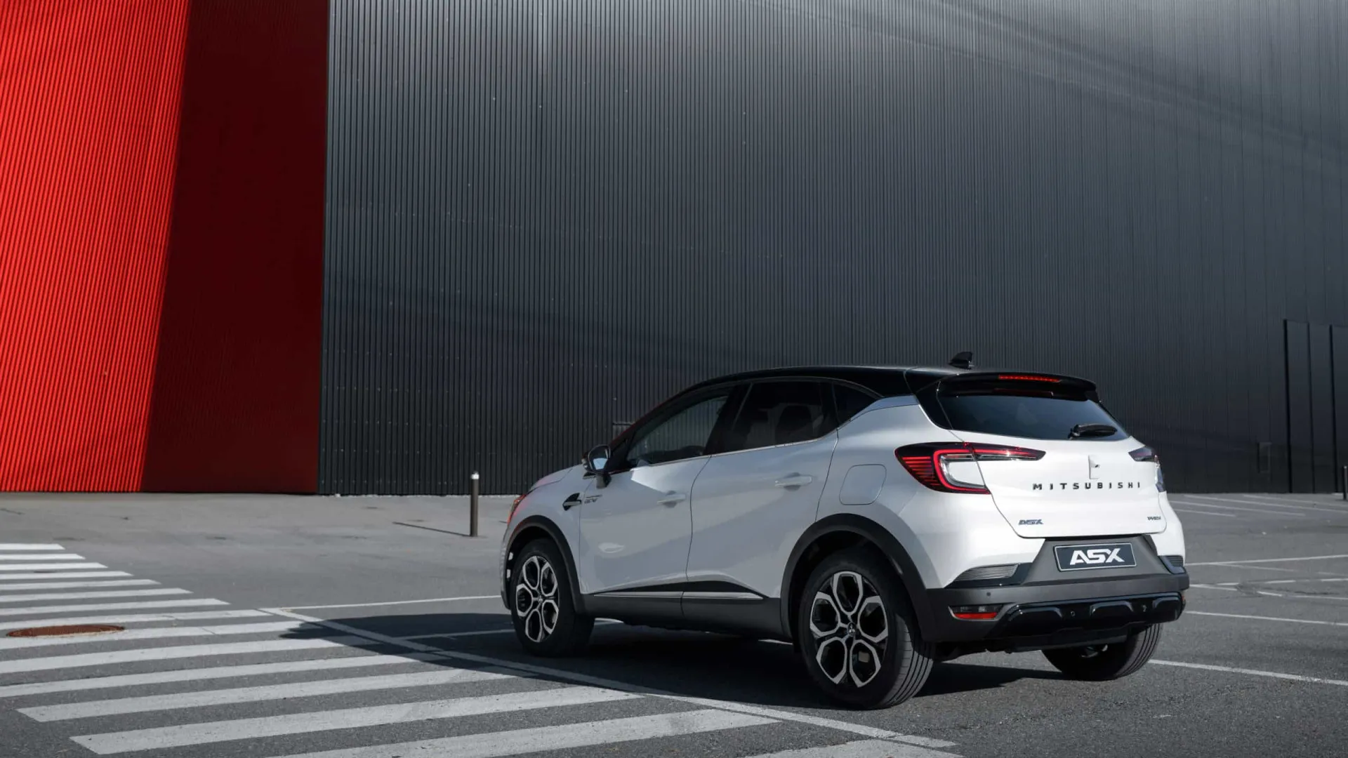 O 'irmão gémeo' do Renault Captur? Não, é o novo Mitsubishi ASX