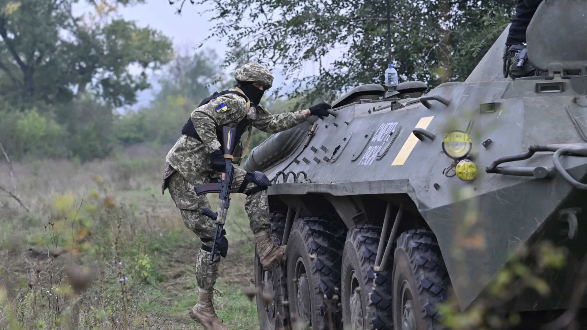 
                    Rússia confirma ataque ucraniano a fábrica de fertilizantes
                