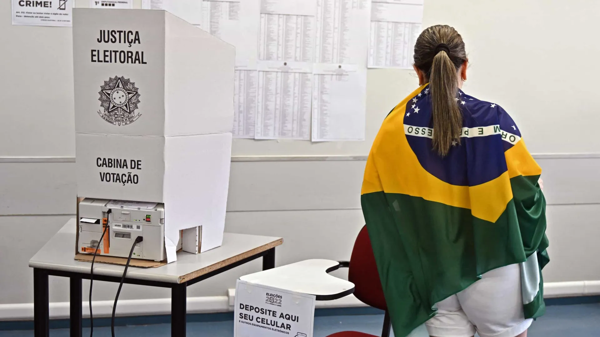 Já se vota no Brasil. Mais de 156 milhões de pessoas chamadas 'às urnas'
