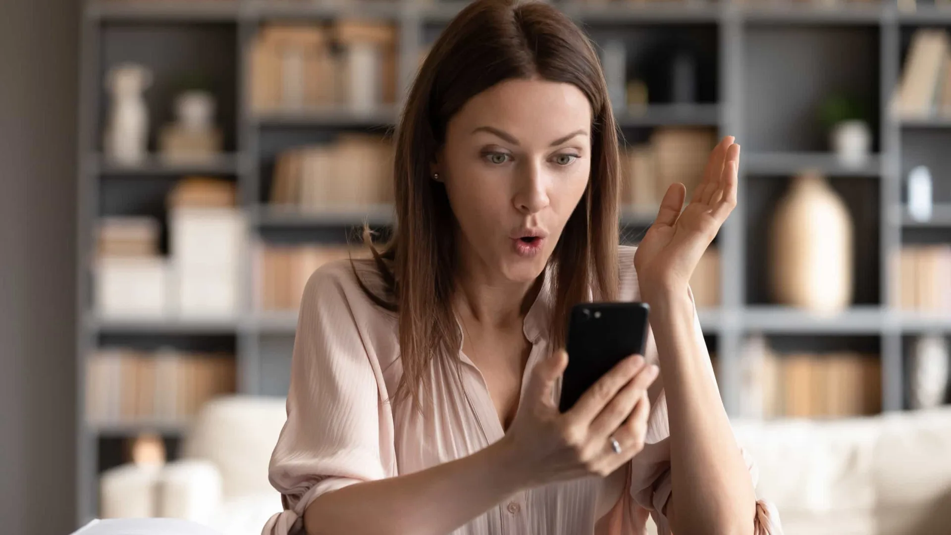 
                    Comprar um telemóvel usado? Estas são as 5 dicas que precisa de conhecer
                