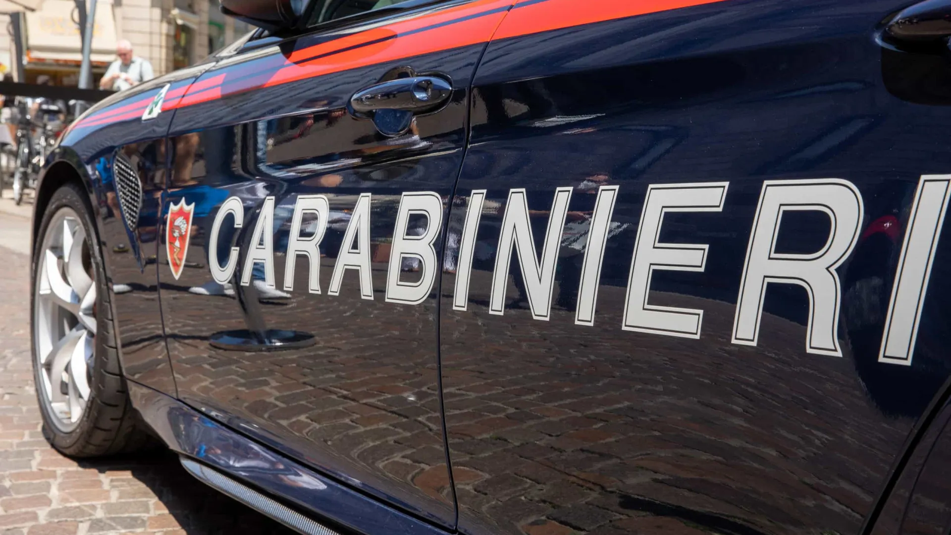 
                    Itália detém líder palestiniano por suspeita de financiar o Hamas
                