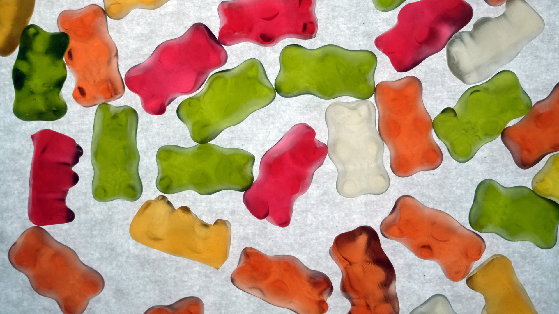 Criança fica em coma após comer gomas com canábis nos Países Baixos