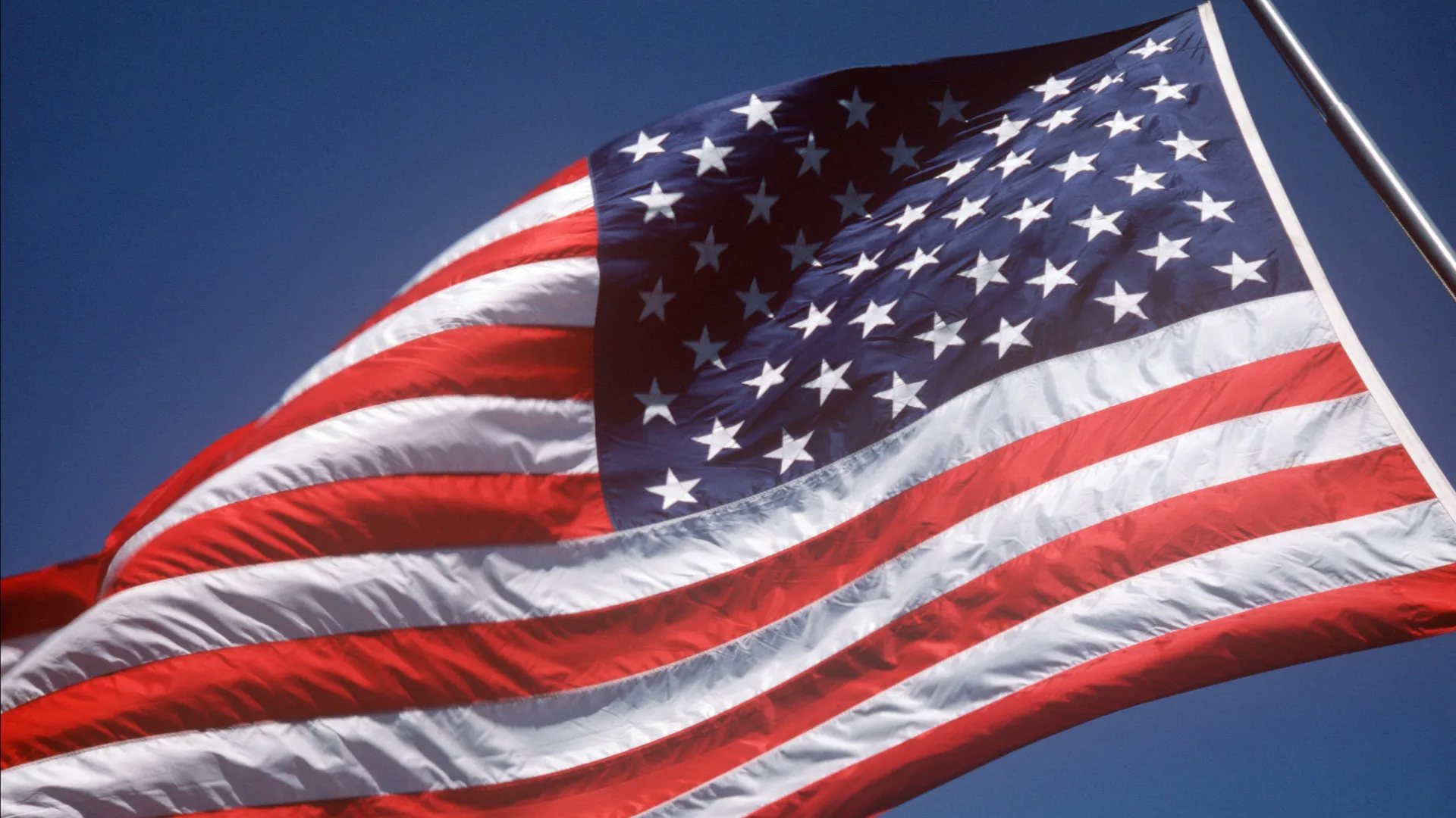 
                    EUA dizem que AIE deve abandonar trabalho focado em alterações climáticas
                