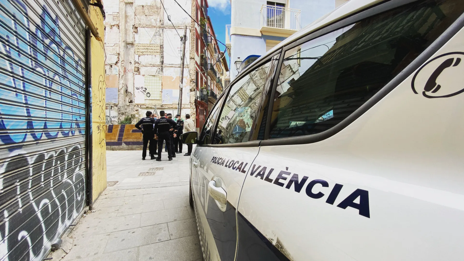 
                    Homem detido depois de sacudir filho bebé em varanda de casa em Valência
                