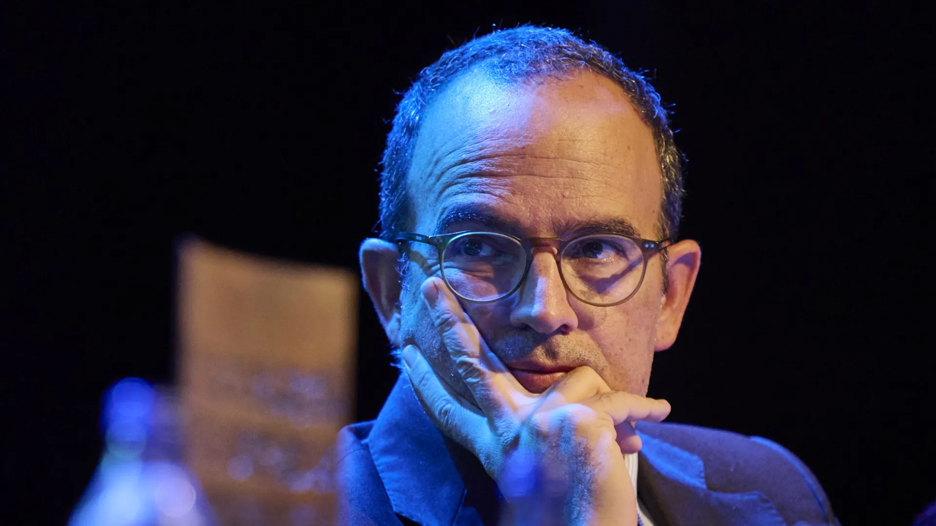 
                    Médicos tarefeiros? 