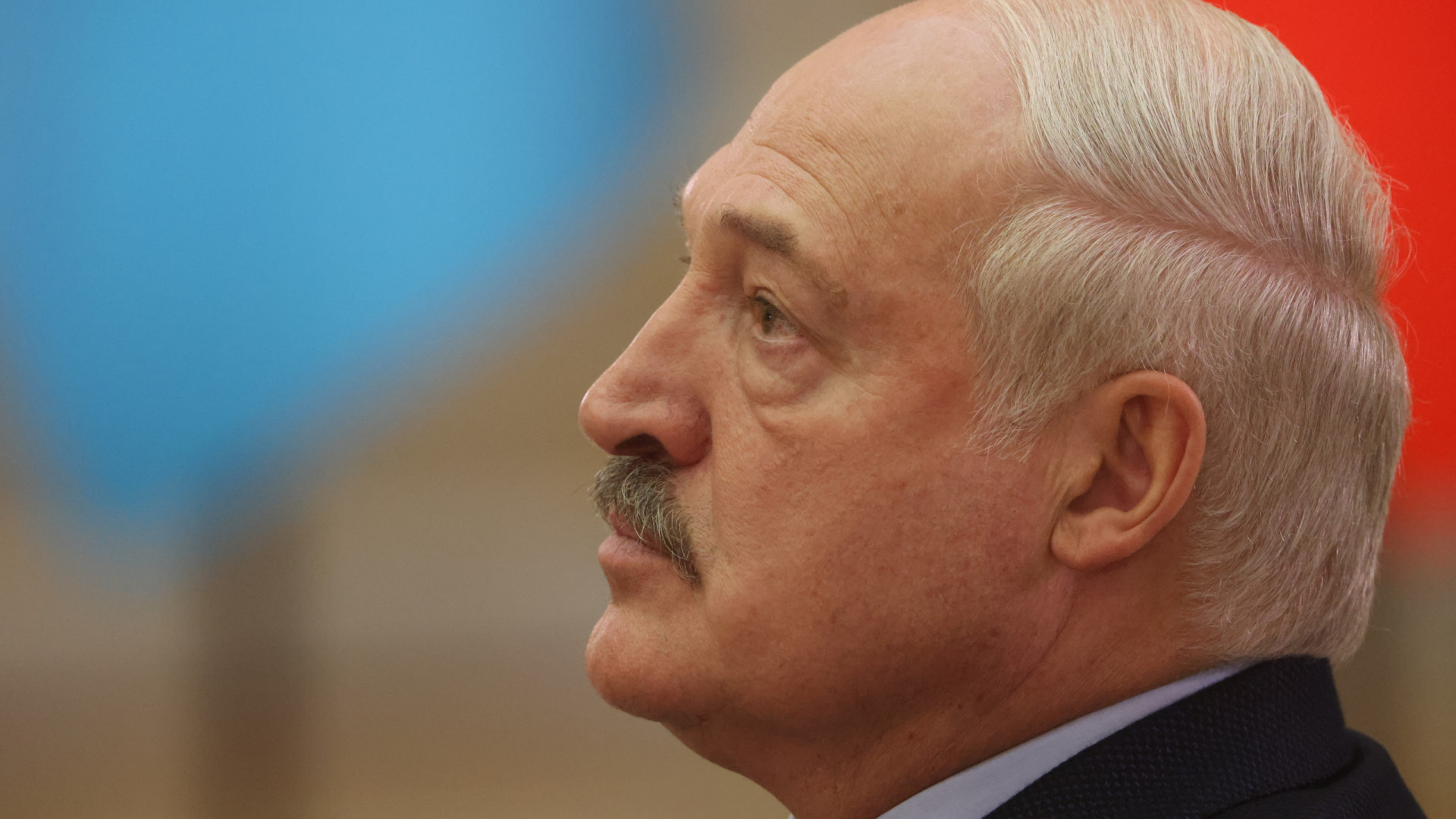 Como é que Lukashenko evitou guerra civil na Rússia? O próprio explica