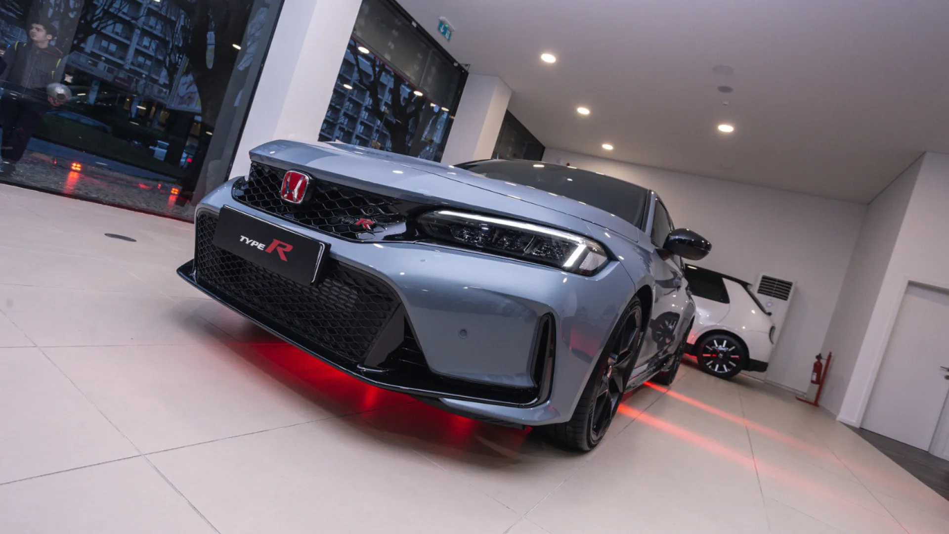 Honda entregou 1.ª unidade do novo Civic Type-R em Portugal