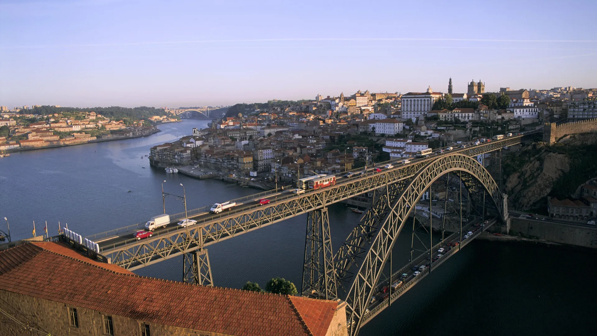 
                    Corpo retirado do Douro em Vila Nova de Gaia. 