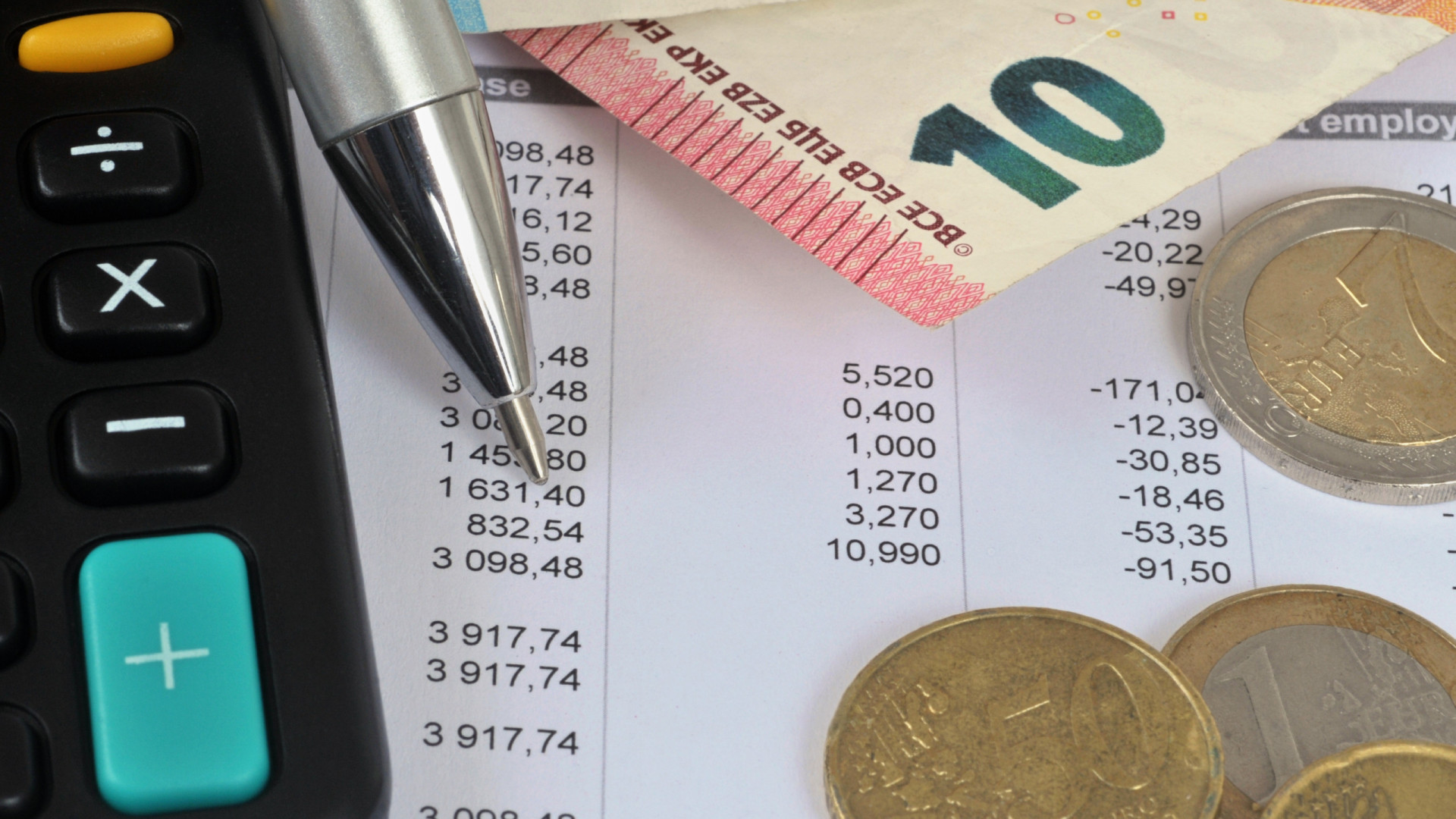 “Maximize o reembolso do IRS”. Não se esqueça das faturas pendentes