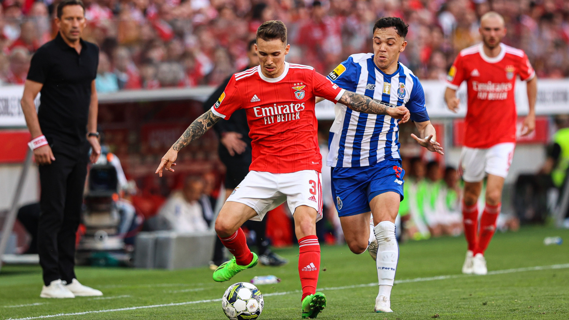 Benfica pode ser campeão este domingo? As contas da Liga a três