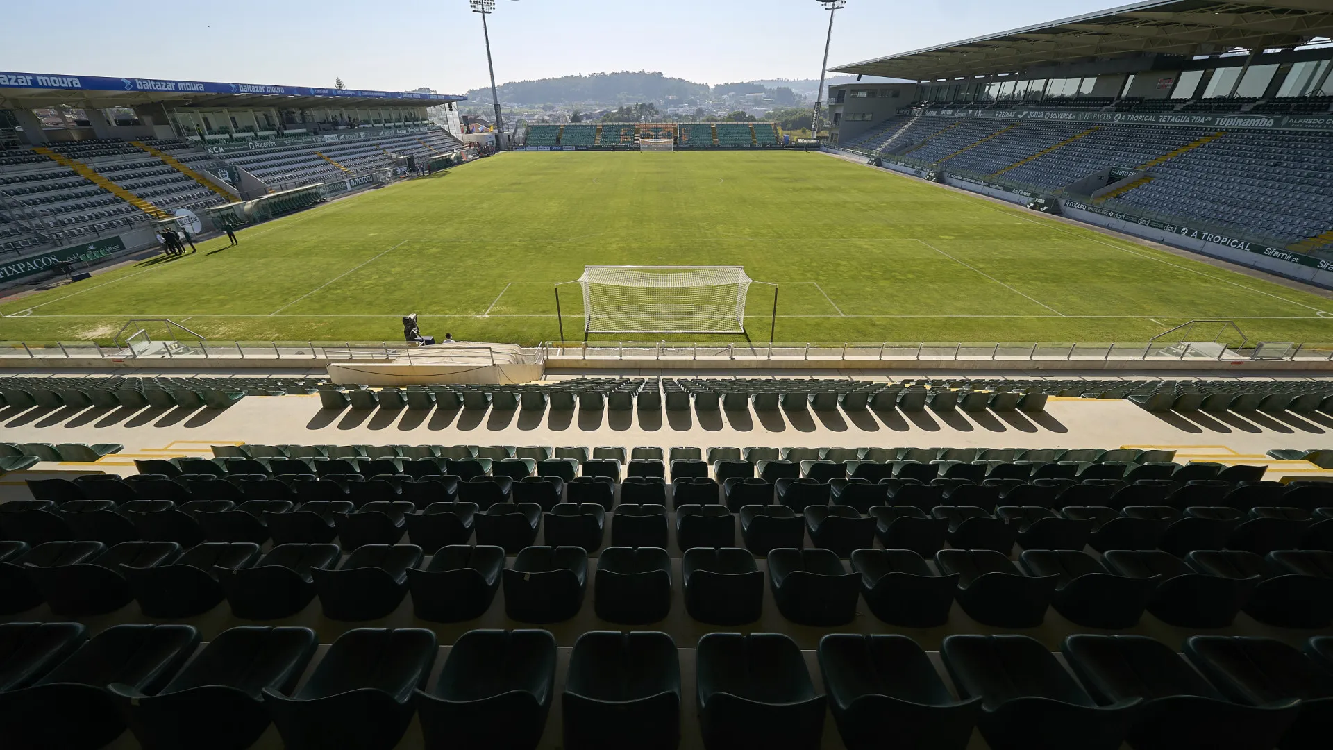 Paços de Ferreira e Farense continuam sem acertar o passo na II Liga