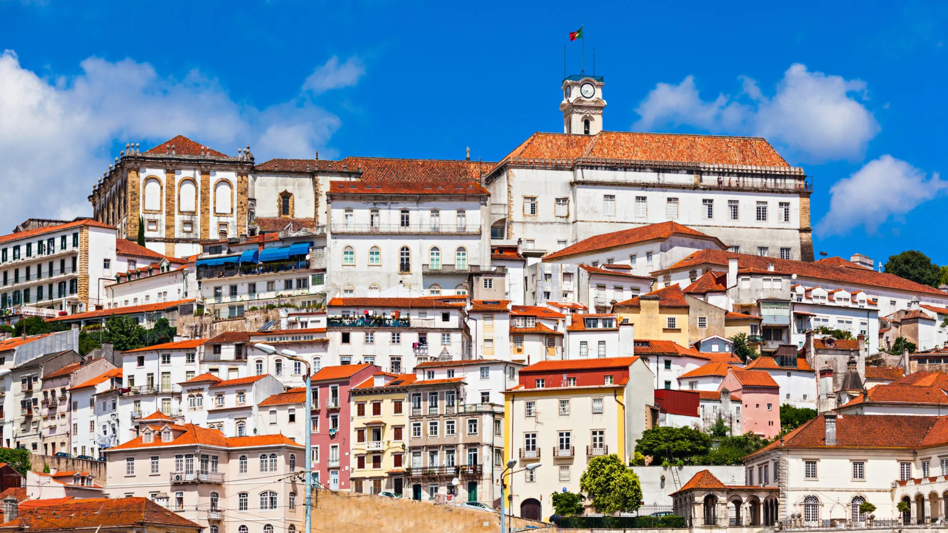 Câmara de Coimbra nomeia ex-vereadora do Chega gestora de escola profissional
